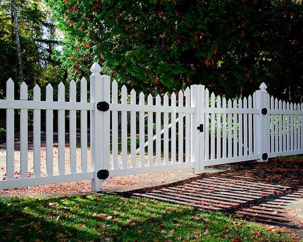 What’s the Difference Between Gate Opening vs. Gate Size?
