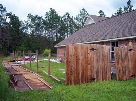 How to Remove an Old Wood Fence (Step-by-Step Guide)